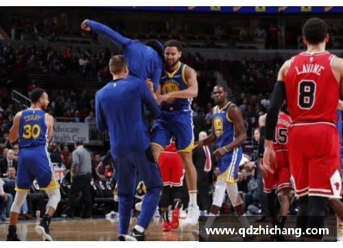6163银河汤普森：NBA已不再是单打球员的时代，团队合作是至关重要的